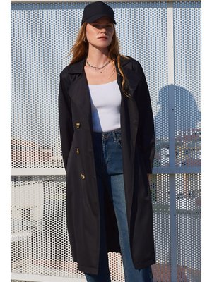 Siyah Kruvaze Yaka Trençkot Siyah Kruvaze Yaka Trençkot