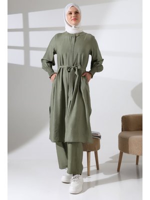 Haki Gizli Fermuarlı Yandan Yırtmaçlı Gipeli Hac Umre Kıyafeti İkili Takım Haki Gizli Fermuarlı Yandan Yırtmaçlı Gipeli Hac Umre Kıyafeti İkili Takım