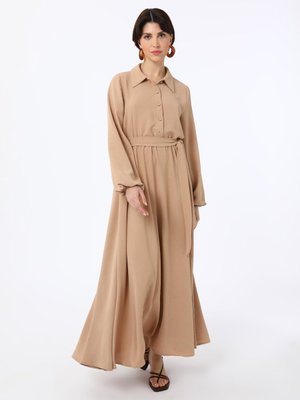 Bej Düğme Detaylı Kuşaklı Elbise
