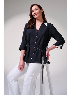 Siyah Büyük Beden Yaka Da Aksesuar Detaylı Ve Kendinden Kemerli Gömlek