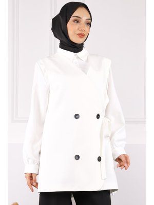 Ekru Yan Bağlamalı Dügmeli Krep Yelek