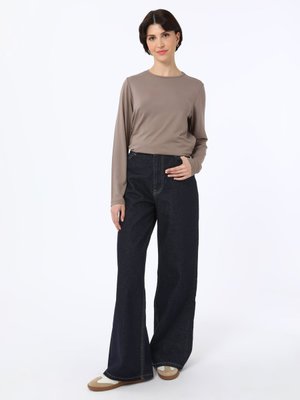 Vizon Viskon Kumaştan Bisiklet Yaka Tunik 85 Cm Vizon Viskon Kumaştan Bisiklet Yaka Tunik 85 Cm