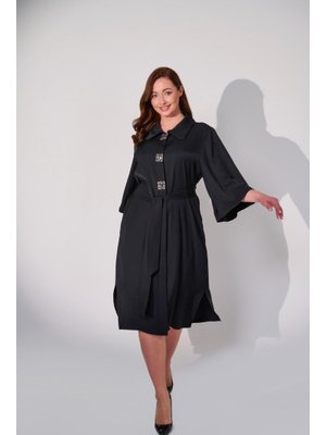 Siyah Büyük Beden Pat Kısmı El İşleme Detaylı Kemerli Elbise