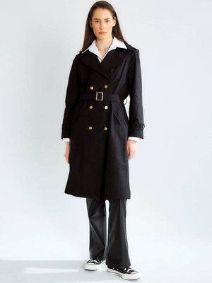 Siyah Geniş Yaka Uzun Kollu Trençkot Siyah Geniş Yaka Uzun Kollu Trençkot