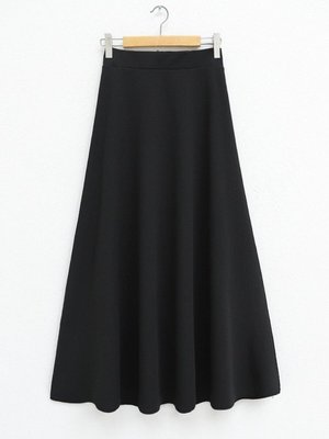 Siyah Uzun İthal Likralı Krep Kumaş Kiloş Çan Etek