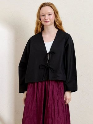 Siyah Fiyonklu Ceket