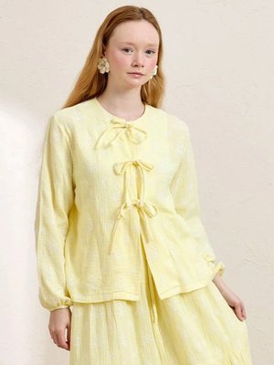 Sarı Fistolu Müslin Fiyonklu Bluz