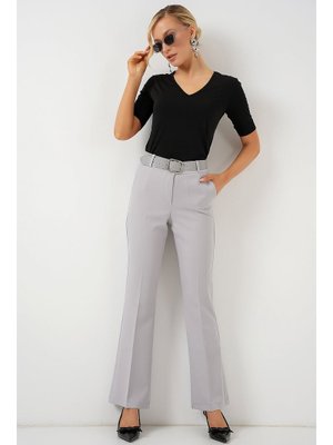 Gri Kemerli İspanyol Paça Pantolon Gri Kemerli İspanyol Paça Pantolon
