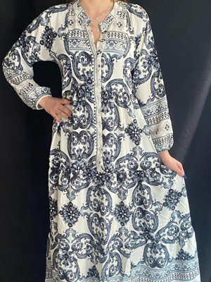 Ekru Viskon Kumaş Uzun Kollu Desenli Salaş Elbise Ekru Viskon Kumaş Uzun Kollu Desenli Salaş Elbise