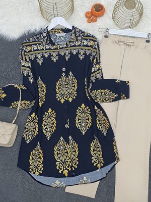 Lacivert Oval Kesim Boydan Düğmeli Viskon Tunik