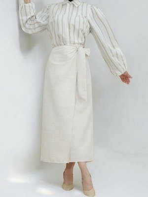 Bej Uzun Yandan Bağlamalı Keten Etek Bej Uzun Yandan Bağlamalı Keten Etek