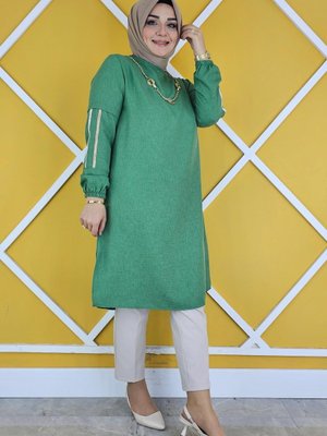 Benetton Koları Detaylı Kolyeli Tunik