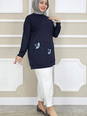 Lacivert Çiçek Dikme Detaylı Tunik Lacivert Çiçek Dikme Detaylı Tunik
