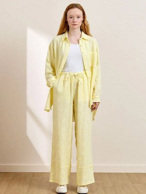 Sarı Fistolu Müslin Double Paça Pantolon