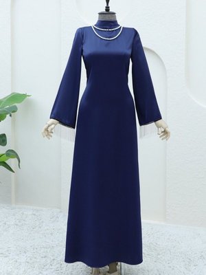 Lacivert Arkası Bağcıklı Kol Manşeti Zincir Detaylı Abiye Elbise