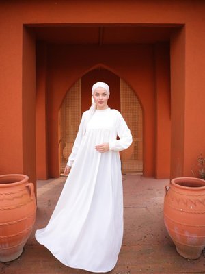 Ekru Ankanoor Fırfırlı Robalı Elbise Ekru Ankanoor Fırfırlı Robalı Elbise