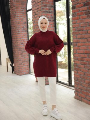 Bordo Ankanoor Düşük Omuz Desenli Triko Tunik Bordo Ankanoor Düşük Omuz Desenli Triko Tunik