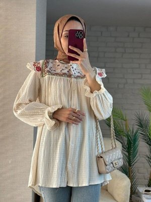 Bej Etnik Desenli Kolu Lastikli Bürümcük Tunik Bej Etnik Desenli Kolu Lastikli Bürümcük Tunik