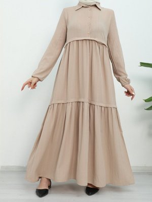 Bej Parçalı Yarım Düğmeli Kolu Lastikli Elbise