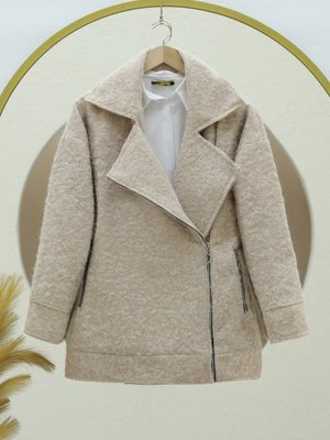 Bej Önü Ve Cebi Fermuarlı Astarlı Buklet Ceket