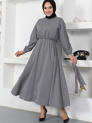 Gri Beli Büzgülü Kemerli Elbise