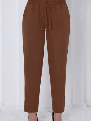 Toprak Çift Cepli Beli Lastikli Bağcık Detaylı Pantolon