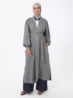 Gri Bağlama Detaylı Abaya