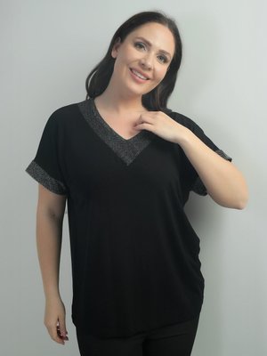 Siyah Yaka Ve Kol Ucu Simli File Detaylı Büyük Beden Bluz