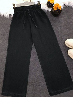 Siyah Bol Paça Beli Lastikli Bağcık Detaylı Kot Pantolon