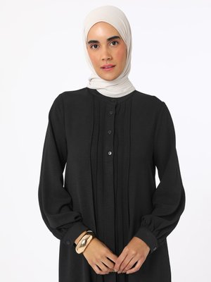 Siyah Düğme Detaylı Nervürlü Aerobin Tunik