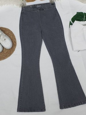 Füme İspanyol Paça Bağcık Detaylı Kot Pantolon Füme İspanyol Paça Bağcık Detaylı Kot Pantolon