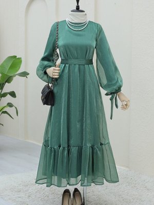 Yeşil Kolu Bağcıklı Eteği Parçalı Janjan Elbise