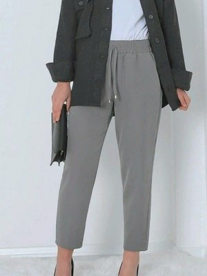 Gri Çift Cepli Beli Lastikli Bağcık Detaylı Pantolon