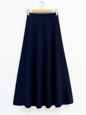 Lacivert İthal Likralı Krep Kumaş Kiloş Çan Etek Lacivert İthal Likralı Krep Kumaş Kiloş Çan Etek