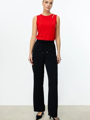 Siyah Bol Paça Krep Kumaş Pantolon Siyah Bol Paça Krep Kumaş Pantolon