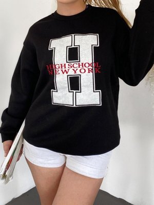 Siyah Önü Nakışlı Bisiklet Yaka Sweat Tunik Siyah Önü Nakışlı Bisiklet Yaka Sweat Tunik