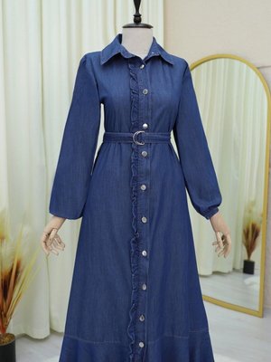 İndigo Boydan Düğmeli Fırfırlı Kemerli Parçalı Kot Elbise İndigo Boydan Düğmeli Fırfırlı Kemerli Parçalı Kot Elbise