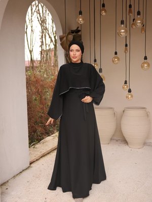 Siyah Taşlı Yarasa Kol Abiye Elbise