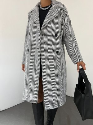 Beyaz Balık Sırtı Desen Cepli Kaşe Kap