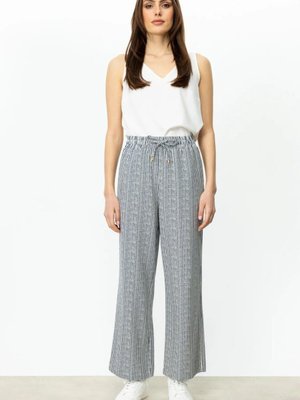 Lacivert Çizgi Desenli Bol Paça Pantolon