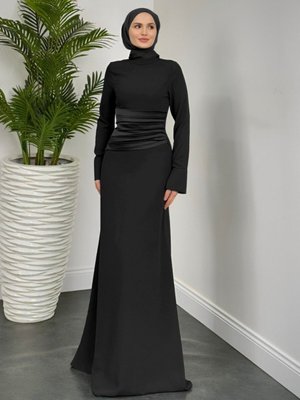 Siyah Beli Drapeli Kolu Düğmeli Krep Abiye Elbise