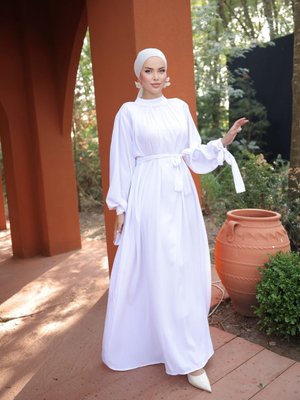 Beyaz Ankanoor Büzgü Yaka Salaş Elbise Beyaz Ankanoor Büzgü Yaka Salaş Elbise