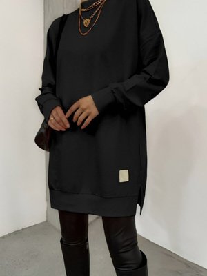 Siyah Bisiklet Yaka Yırtmaçlı Armalı Sweat