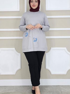 Gri Çiçek Dikme Detaylı Tunik Gri Çiçek Dikme Detaylı Tunik
