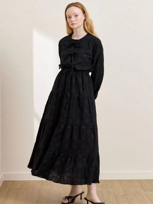 Siyah Fistolu Müslin Kat Etek & Fiyonklu Bluz Takım