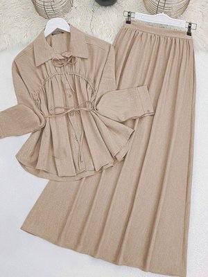 Vizon Yakası Ve Beli Bağlamalı Etekli İkili Takım Vizon Yakası Ve Beli Bağlamalı Etekli İkili Takım