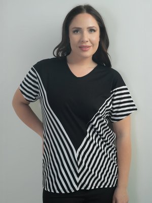 Siyah V Yaka Çizgi Detaylı Yarasa Kol B.b. Bluz