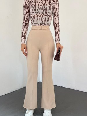 Taş Kemer Toka Detaylı Beli Lastikli Pantolon Taş Kemer Toka Detaylı Beli Lastikli Pantolon