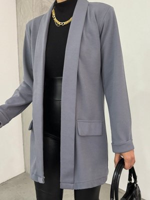 Gri Yakası Ve Kolu Katlamalı Cep Detaylı Krep Ceket Gri Yakası Ve Kolu Katlamalı Cep Detaylı Krep Ceket