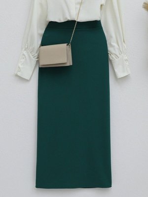 Zümrüt Uzun İthal Krep Kalem Etek